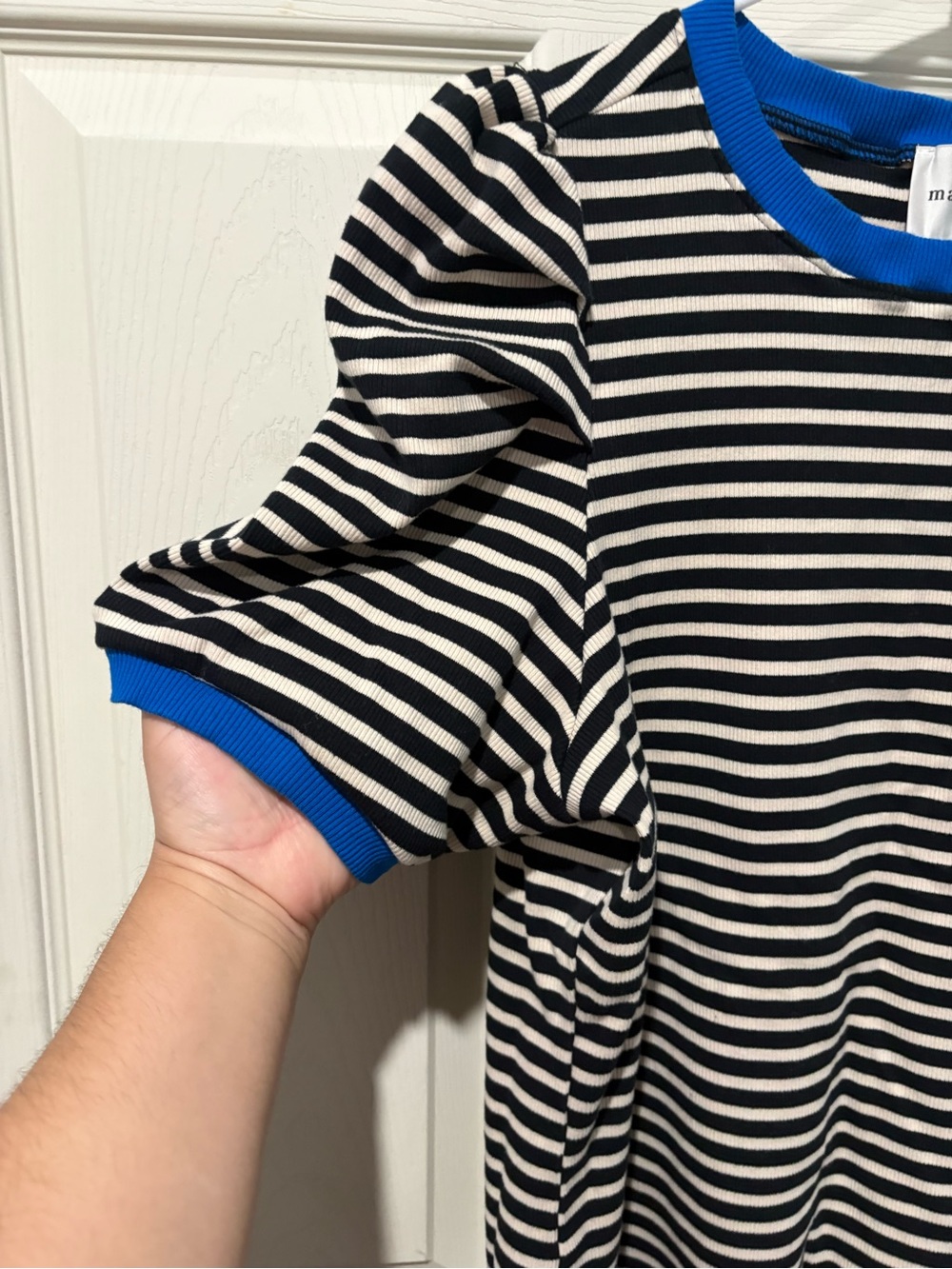 Maeve Puff Sleeves Striped top - Picture 3 of 9